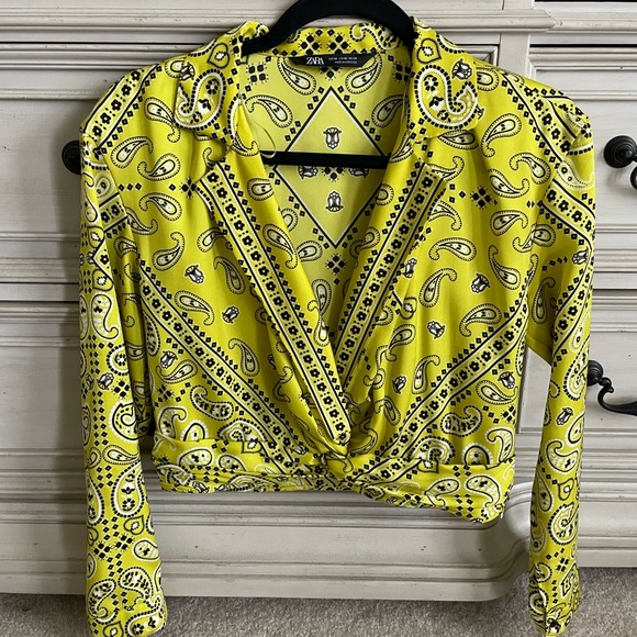 Zara Tops Zara Bandana Print Top Excellent Condition Poshmark